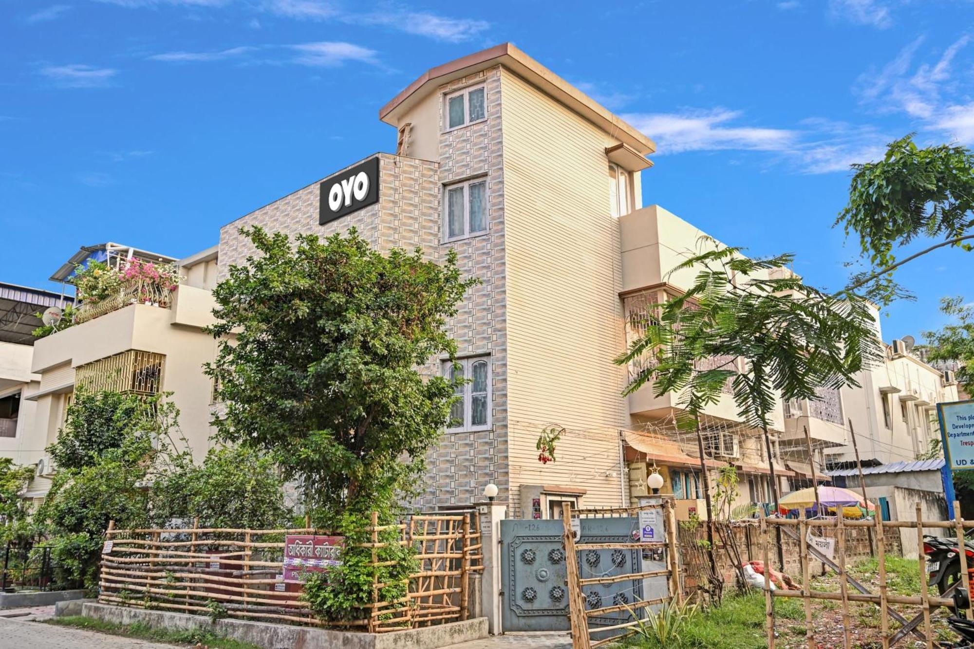 Hotel O Adhikary Guest House Inn Hotel